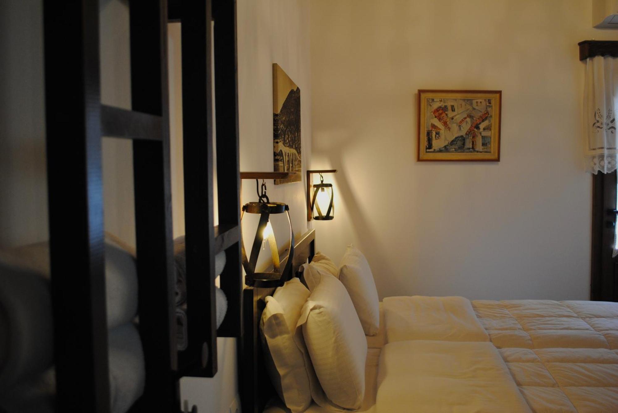 White House Boutique Hotel & Restaurant - Since 1999 Berat Luaran gambar
